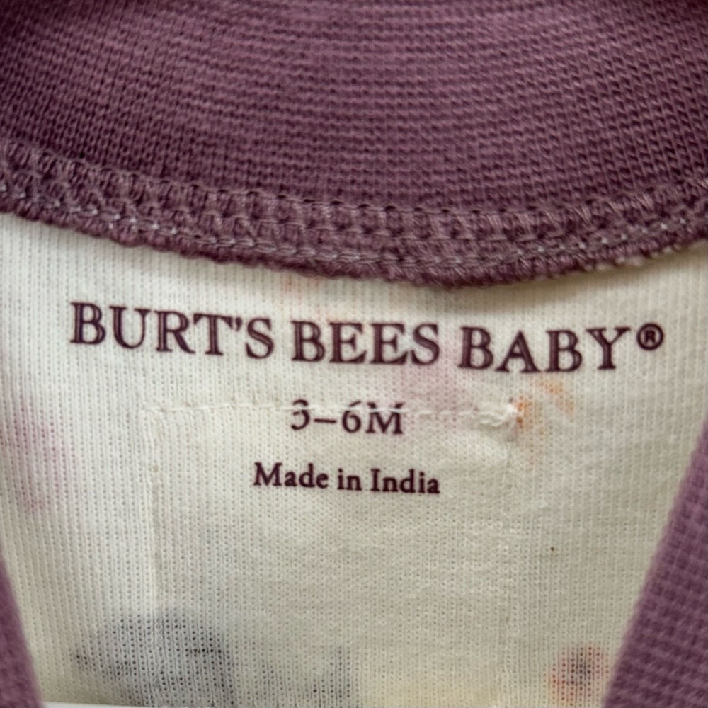 Burt’s bees size 3-6M zippered footie with Squirrel Print NWT - Picture 3 of 5